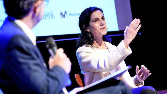 Azucena Arbeleche durante su entrevista en los Desayunos Búsqueda en Magnolio Sala. Foto: Javier Calvelo / adhocFOTOS Azucena Arbeleche durante su entrevista en los Desayunos Búsqueda en Magnolio Sala. Foto: Javier Calvelo / adhocFOTOS