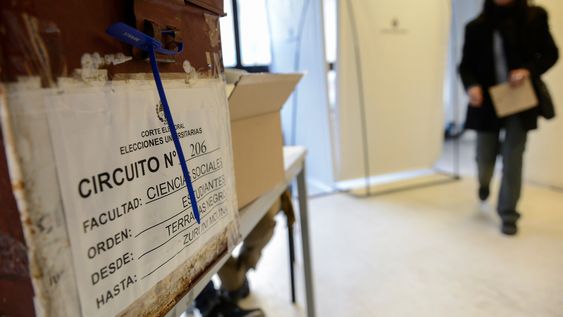 partido colorado reforzara numero de delegados en el balotaje en zonas ?hostiles? a la coalicion republicana partido colorado reforzara numero de delegados en el balotaje en zonas ?hostiles? a la coalicion republicana