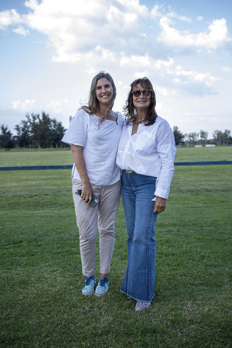Pilar Arocena y María Inés Machiñena