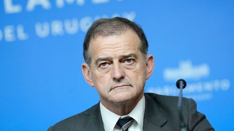 Guido Manini Rios en el Parlamento