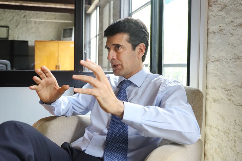 imagen de El gobierno entra con “mandato fuerte” de mejorar la seguridad, donde hay más “expectativas” de ver logros que en la economía