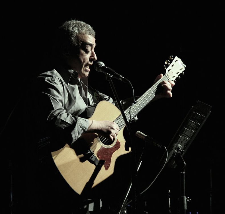 imagen de Abrazos a la canción