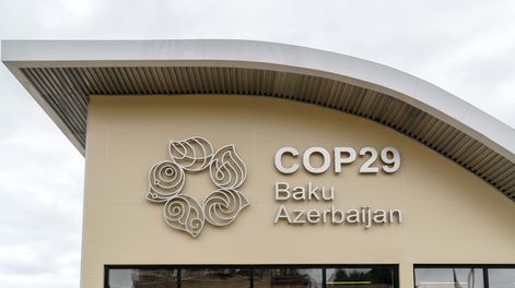 La conferencia de la ONU sobre el clima en Azerbaiyán instó a los países desarrollados a entregar US$ 300.000 millones cada año a los países en desarrollo hasta 2035 para reducir las emisiones de gases de efecto invernadero