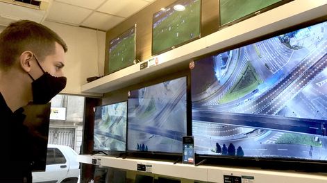 Búsqueda | No se obligará a Antel a arrendar sus redes y operadoras de cable quedarán habilitadas a brindar servicios de Internet. Foto: Nicolás Garrido / Búsqueda