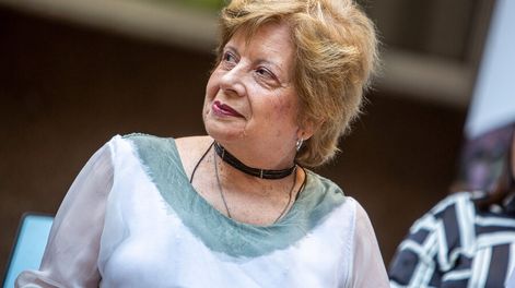 Búsqueda | Dora Graziano durante el comienzo de clases en la Escuela Nº 24 de Tiempo Completo Joaquín Suárez en Montevideo. Foto: Mauricio Zina / adhocFOTOS
