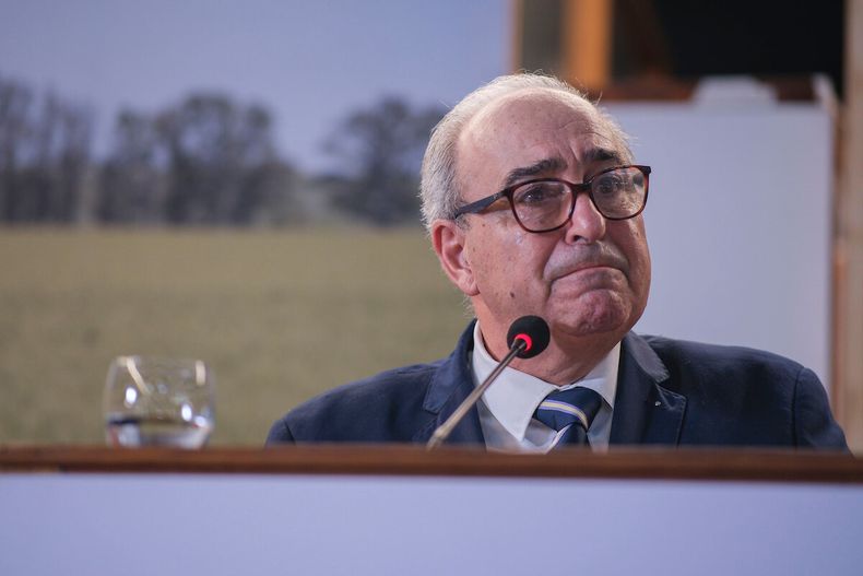 Alfredo Fratti, durante la asunción de las autoridades en el Ministerio de Ganadería, Agricultura y Pesca, en la sede de la cartera