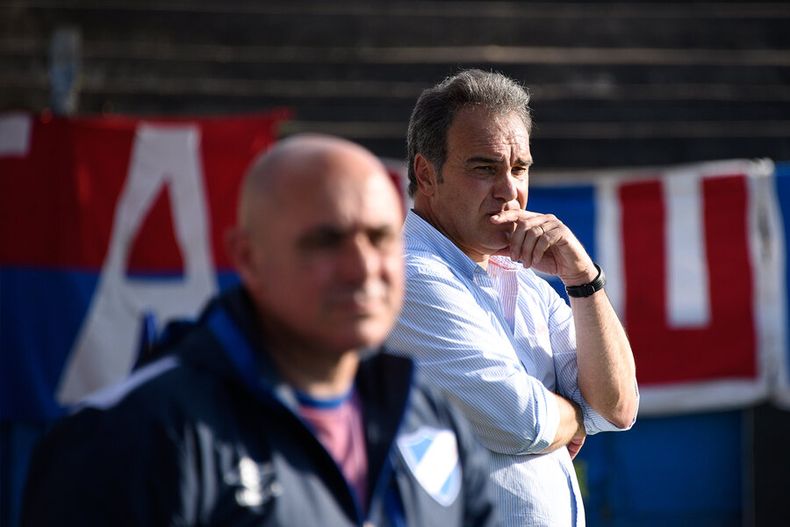 imagen de En tres partidos, a Nacional ya lo tapó el agua
