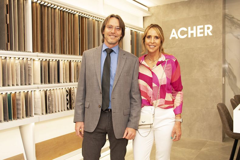 Directores Ari y Gabriela Acher