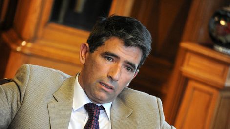 imagen de En lugar de un título, el vicepresidente presentó un escrito de un rector cubano que “certifica” una “Licencia en Genética”