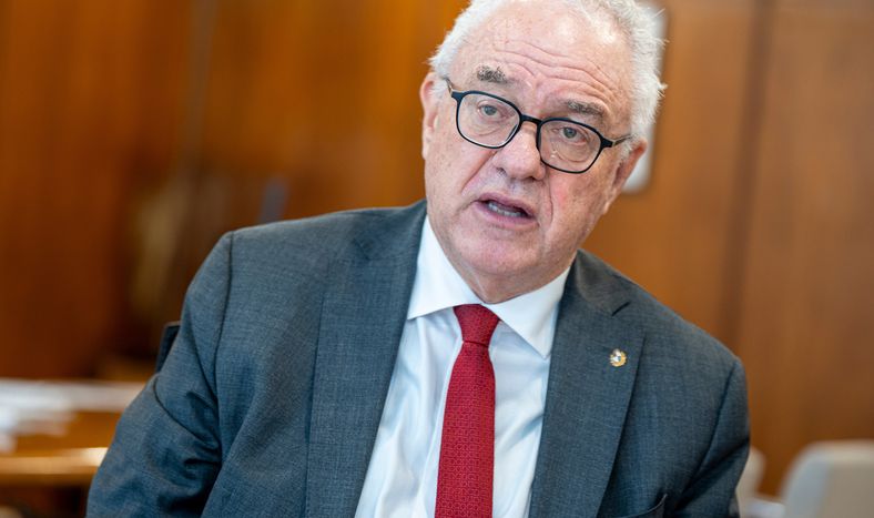 Canciller Mario Lubetkin