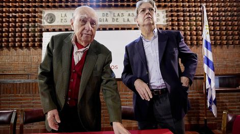 Julio María Sanguinetti y Ope Pasquet. Foto: Javier Calvelo, adhocFOTOS