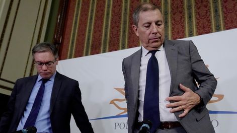 El subsecretario de Economía, Martín Vallcorba, y el ministro Gabriel Oddone