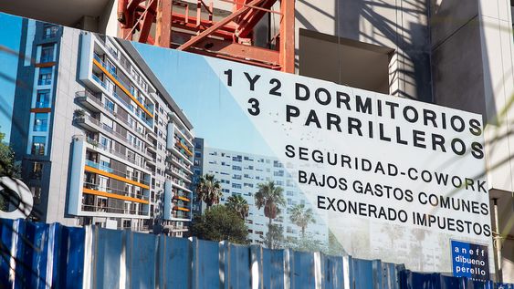 Una obra de construcción bajo el régimen exonerado de impuestos. Una obra de construcción bajo el régimen exonerado de impuestos.