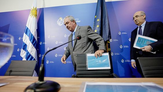 Luis Alberto Heber presentó las cifras de delitos el martes en el Ministerio del Interior. Foto: Javier Calvelo / adhocFOTOS Luis Alberto Heber presentó las cifras de delitos el martes en el Ministerio del Interior. Foto: Javier Calvelo / adhocFOTOS