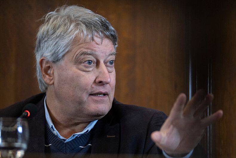 Rafael Michelini, líder del Nuevo Espacio, durante un foro sobre legislación de urgente consideración en Uruguay, en 2022. Foto: Pablo Vignali / adhocFOTOS