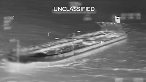 estados unidos persigue buque petrolero venezolano en el caribe