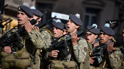 Para el Centro Militar, “inevitablemente” cada vez más personas pedirán que la lucha contra el narco sea “librada por los profesionales de la guerra”