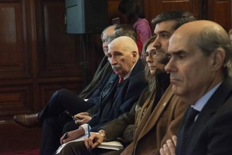 El fiscal de Corte Juan Gómez participó de una actividad en el Parlamento tras siete meses de licencia médica