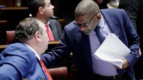 Diputado colorado Walter Cervini y Edgardo Ortuño, ministro de Ambiente