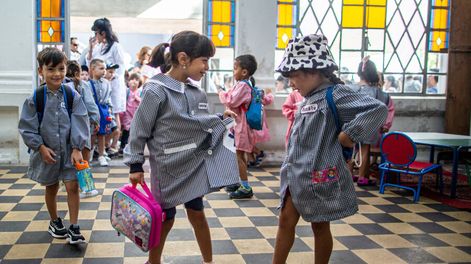 Comienzo de clases en la escuela Nº 24 de Tiempo Completo Joaquín Suárez en Montevideo en 2023. Foto: Mauricio Zina, adhocFOTOS