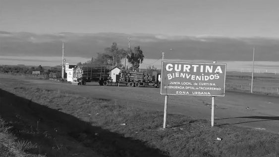 Curtina, a cincuenta quilómetros de Tacuarembó. Curtina, a cincuenta quilómetros de Tacuarembó.