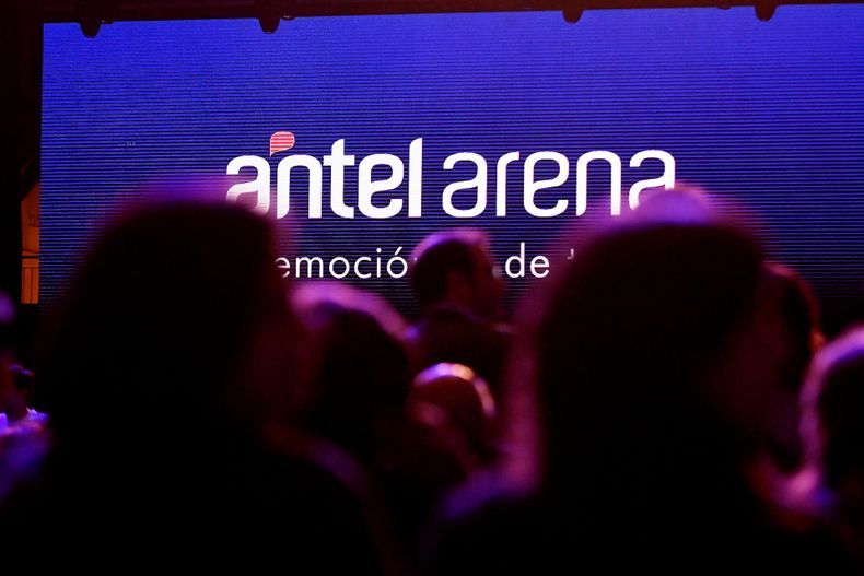 Antel Arena.