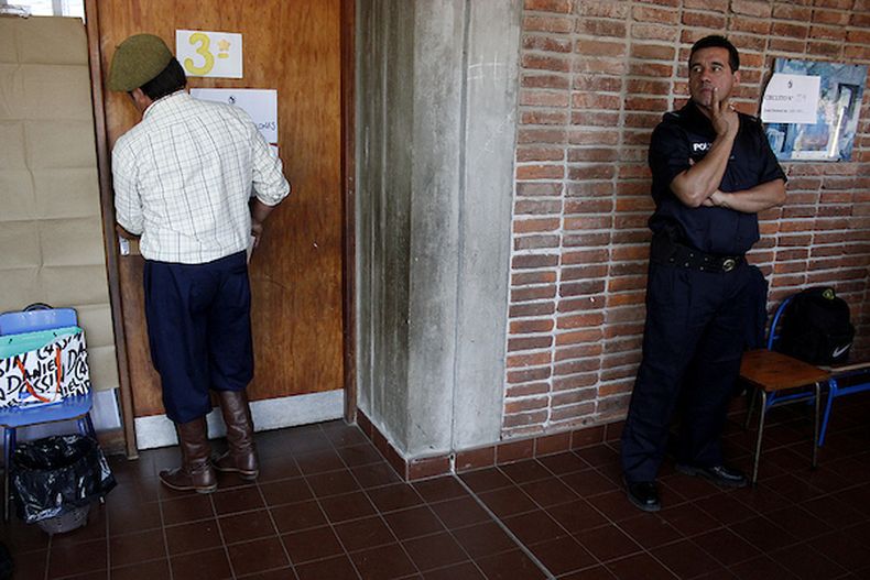 Votación en un circuito de Canelones