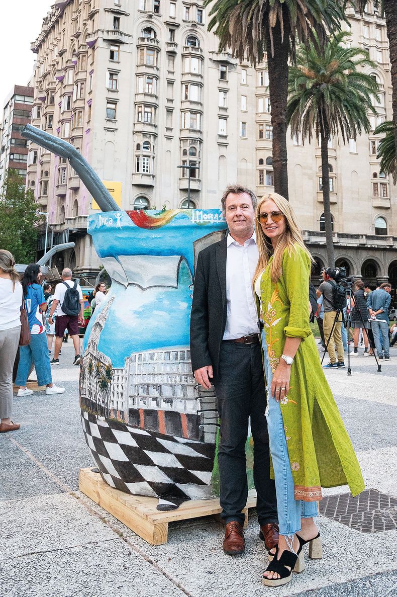 Andy van der Ouw y Laura Morás