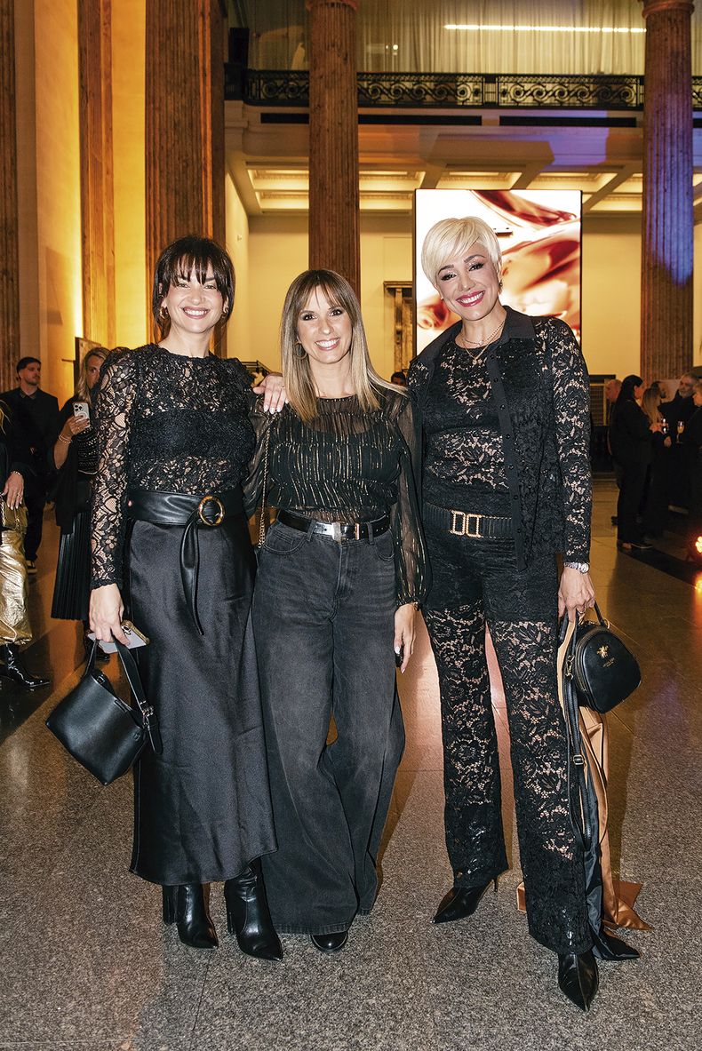 Luciana González, Anahí Lange y Eunice Castro.