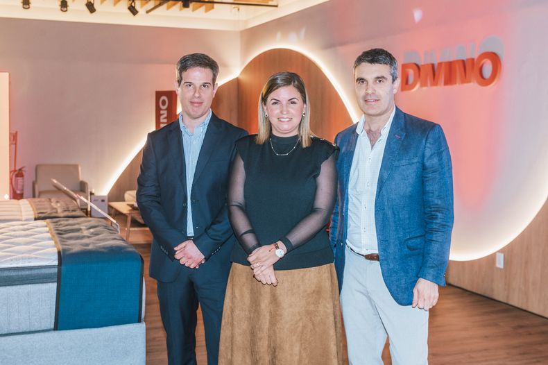 De Divino: gerente comercial Federico Durán, gerenta de Marketing Victoria Dutra y gerente de Retail Yonathan Soares.&nbsp;