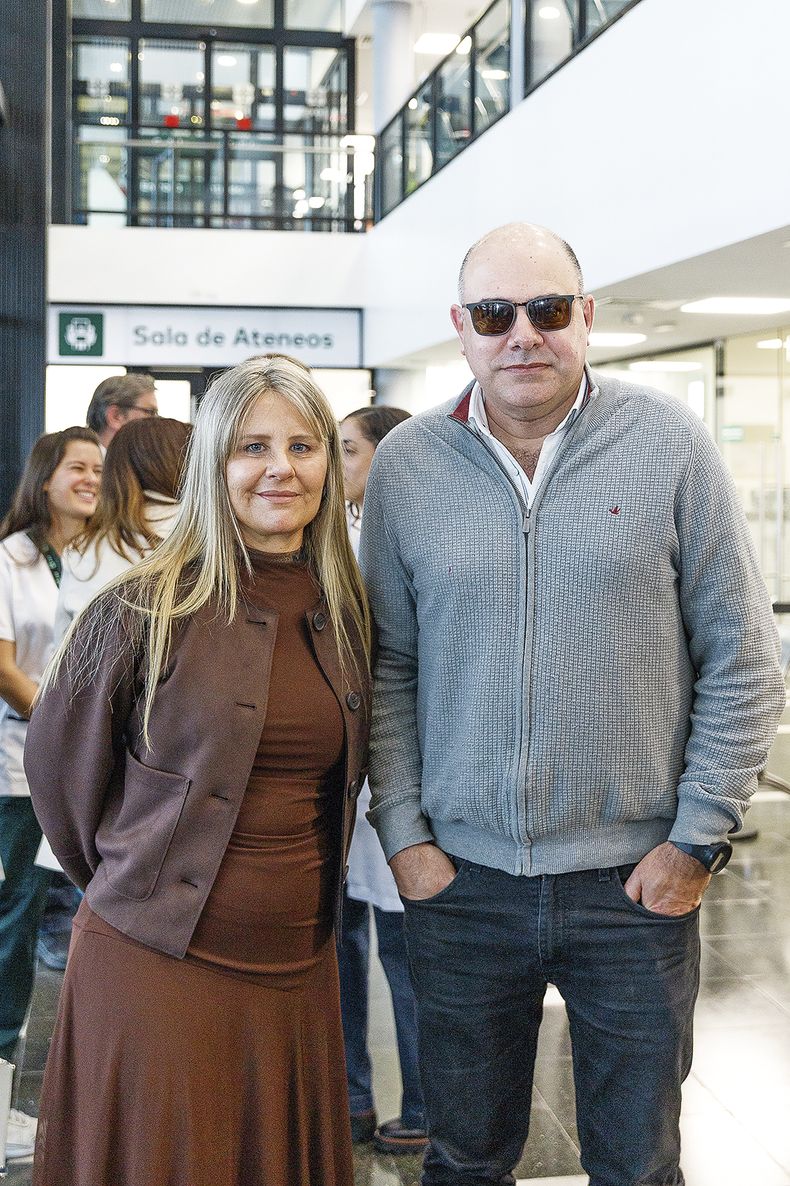 Silvia Domínguez y Richard Saravia.