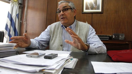 imagen de El Ministerio de Ganadería denunció en la Justicia a funcionaria acusada de pedir “coimas” a empresas en el Puerto de Montevideo imagen de El Ministerio de Ganadería denunció en la Justicia a funcionaria acusada de pedir “coimas” a empresas en el Puerto de Montevideo