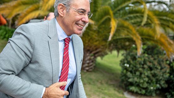 imagen de El Frente Amplio no reformó la educación “por evitar conflictos”, dice Robert Silva imagen de El Frente Amplio no reformó la educación “por evitar conflictos”, dice Robert Silva