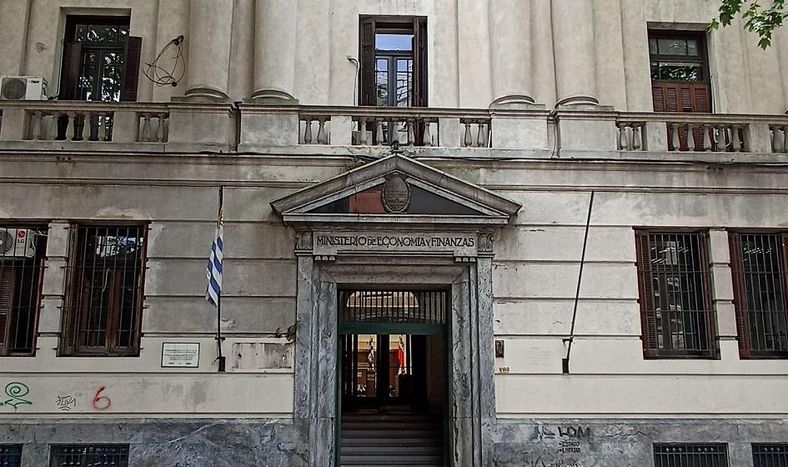 Sede del Ministerio de Economía y Finanzas.