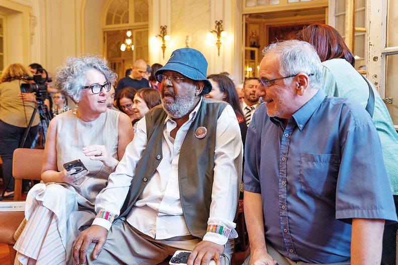 Directora nacional de Cultura Mariana Wainstein, Ruben Rada y coordinador&nbsp;del INAE Álvaro Ahunchain