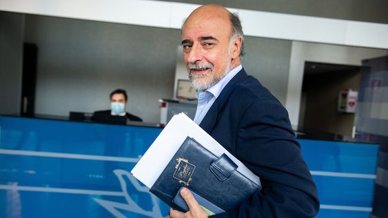 Pablo Mieres en la Torre Ejecutiva. Foto: Santiago Mazzarovich / adhocFOTOS Pablo Mieres en la Torre Ejecutiva. Foto: Santiago Mazzarovich / adhocFOTOS