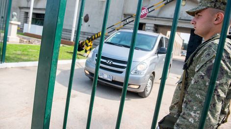 Servicio de Transporte y Sanitario del Ejército, ex Batallón 13. Foto: Santiago Mazzarovich / adhocFOTOS.