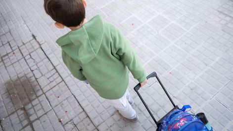 Búsqueda | Niño de escuela pública en 2022. Foto: Pablo Vignali, adhocFOTOS