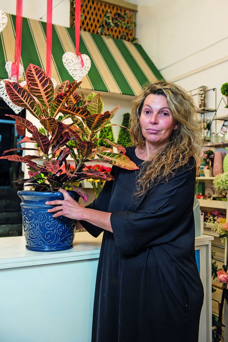 Celia Firpo, directora de la tienda de flores que lleva su mismo nombre. Foto: Mauricio Rodríguez