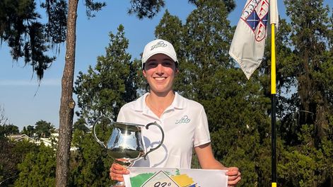 Lousiane Gauthier tras ganar el Abierto de Golf Amateur de Brasil