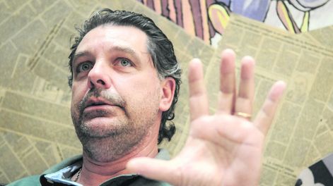 Búsqueda | Johnny Trías. Foto: Javier Calvelo, adhocFOTOS