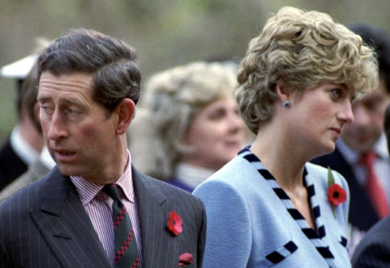 Carlos de Inglaterra y Diana de Gales.