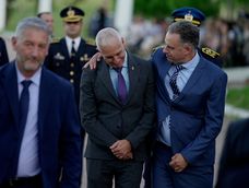 Yamandú Orsi y Carlos Negro, durante un evento del gobierno del que participó la cúpula de la Policía Nacional. Yamandú Orsi y Carlos Negro, durante un evento del gobierno del que participó la cúpula de la Policía Nacional.