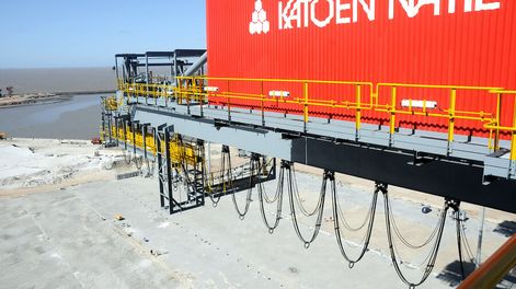 imagen de Katoen Natie planteó extender su concesión y el gobierno evalúa exigirle obras fuera de la terminal como contrapartida