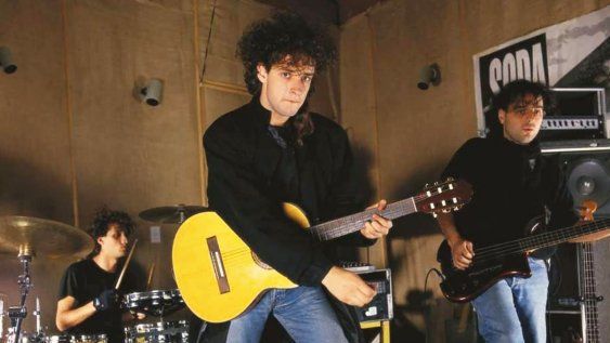 Soda Stereo ensayando para la gira de Signos.