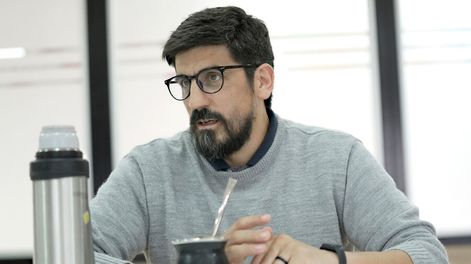 Presidente de la Comisión de Relaciones Internacionales del Frente Amplio, Pablo Álvarez. Foto: Javier Calvelo / adhocFOTOS