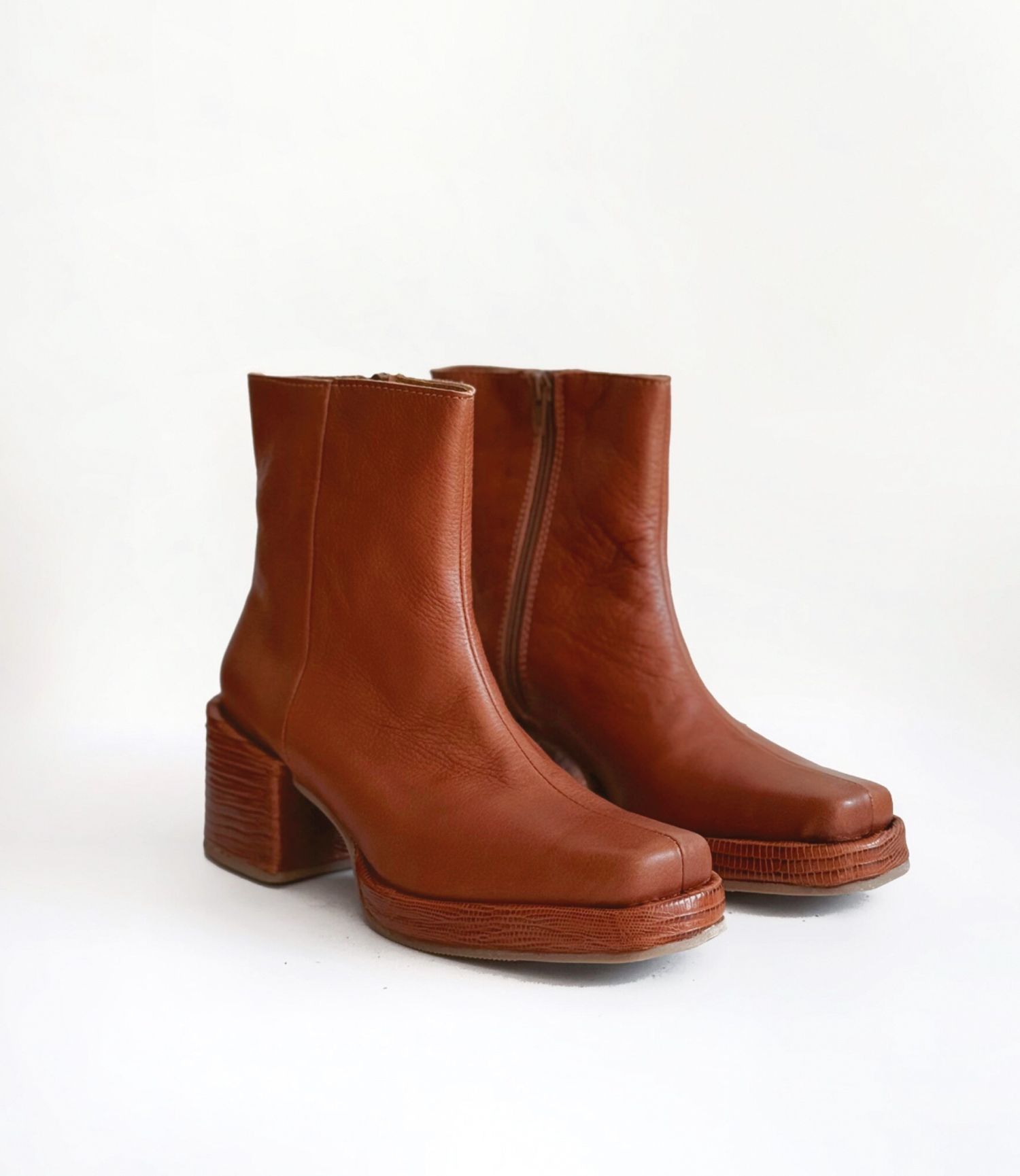 Botas de cuero con plataforma
