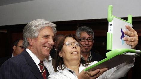 imagen de El Plan Ceibal es “una política de izquierda real” que impulsó una “mayor equidad” social durante la última década en Uruguay