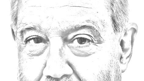 imagen de Facultad de Derecho resolvió llamados a grado 5 que estuvieron  diez años “trancados” y “extraviados” por motivos políticos