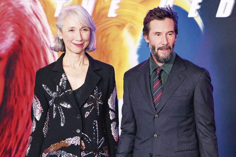 Keanu Reeves, coprotagonista de Sonic 3, fue a la première acompañado de su pareja, la artista estadounidense Alexandra Grant